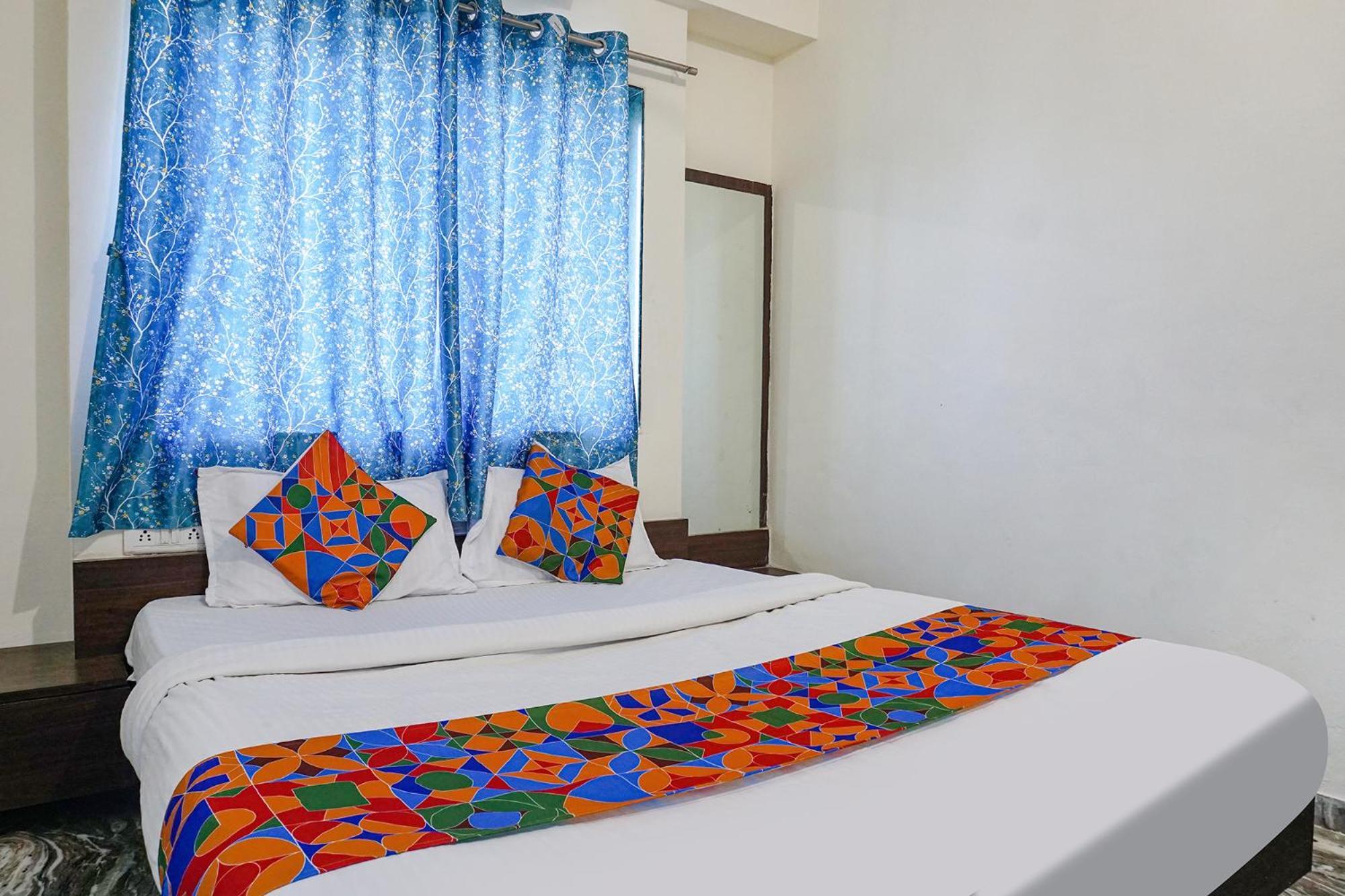 Fabhotel Gokul Lodge Gorhe Khurd Exterior foto