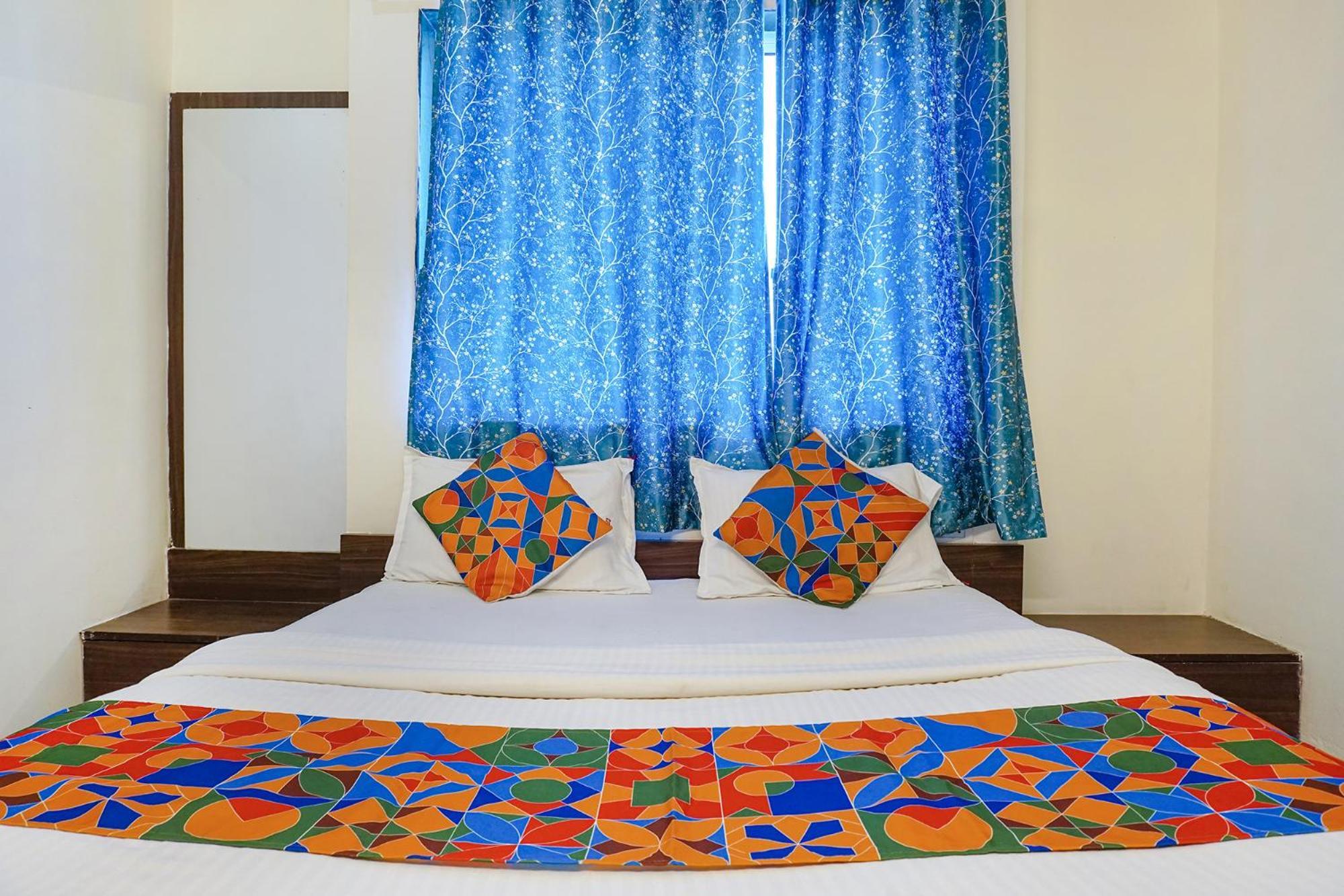 Fabhotel Gokul Lodge Gorhe Khurd Exterior foto