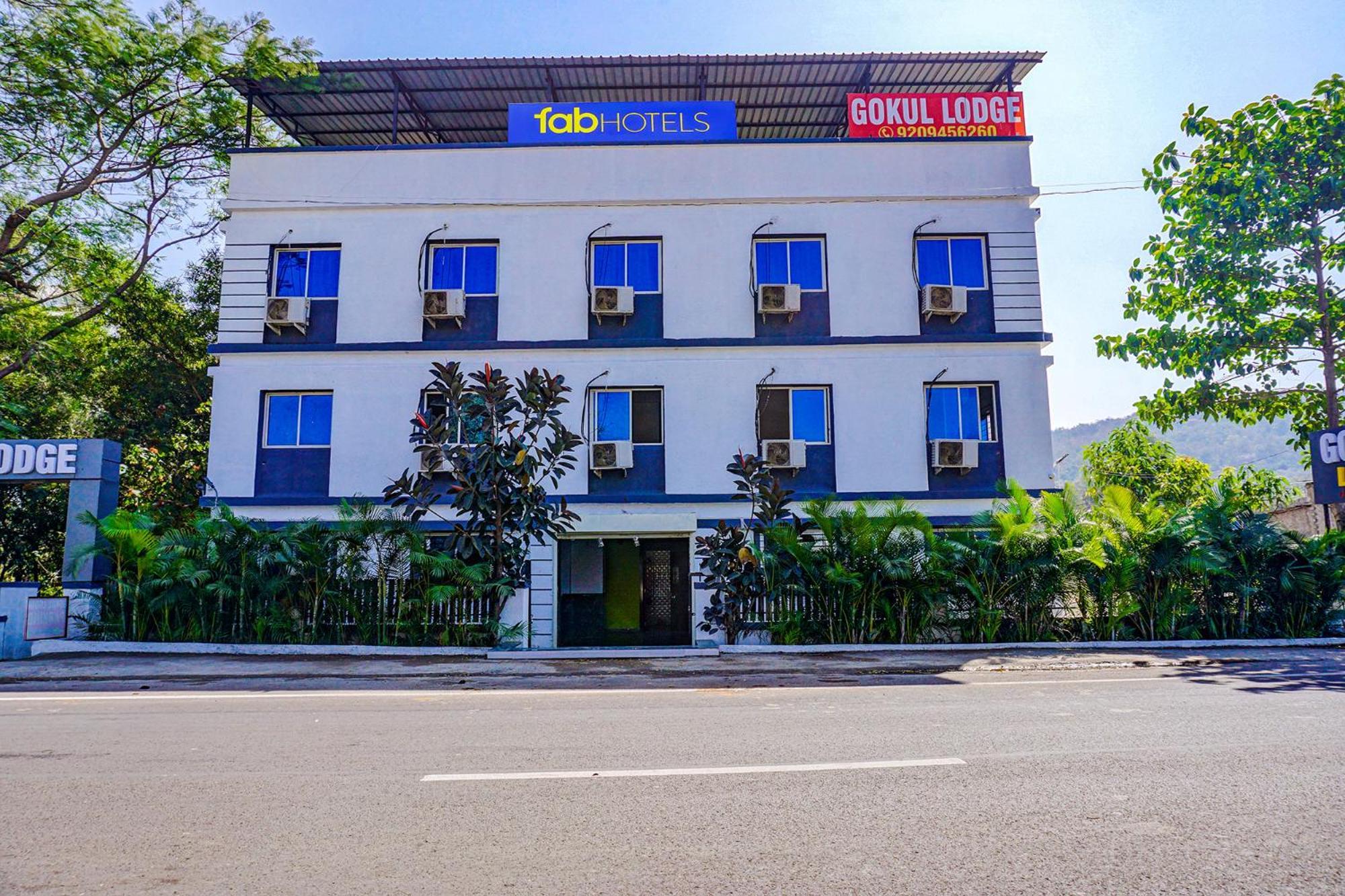 Fabhotel Gokul Lodge Gorhe Khurd Exterior foto